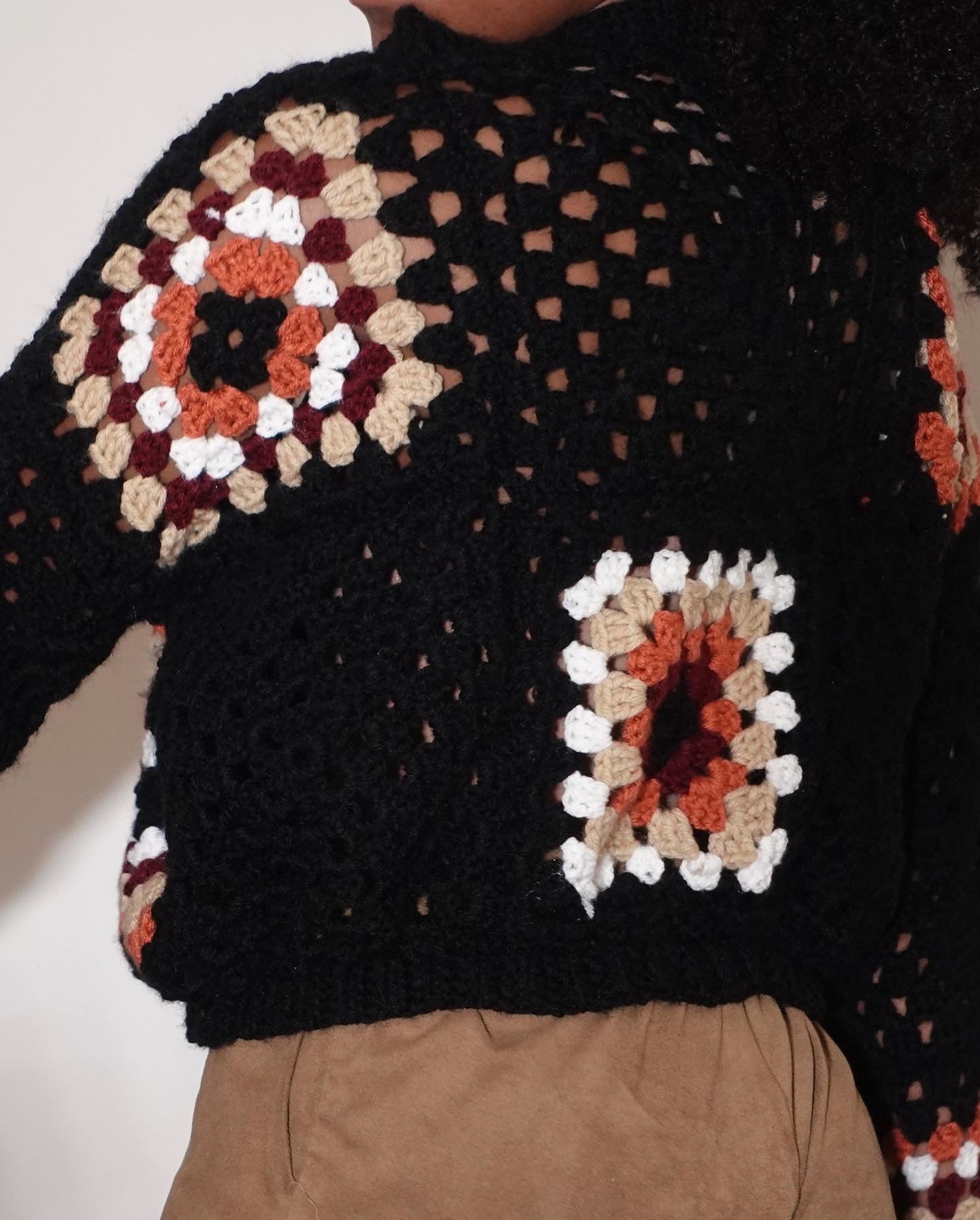 Cropped Granny Square Cardi